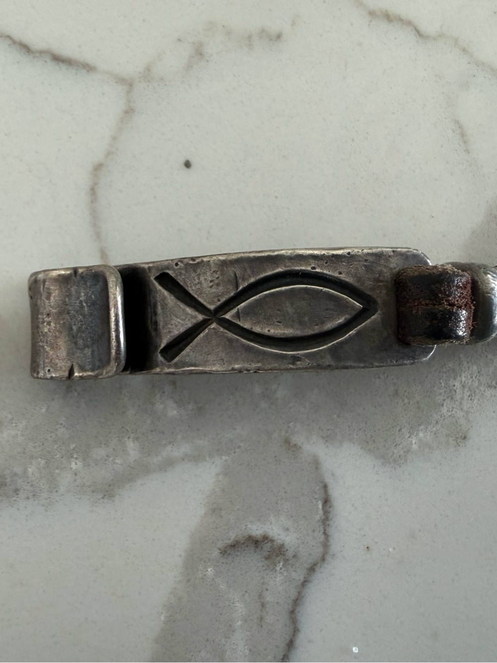 Men's Silver-Tone Fish Symbol Money Clip